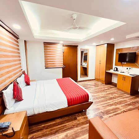 Hotel Sizzling Starr 新德里 外观 照片