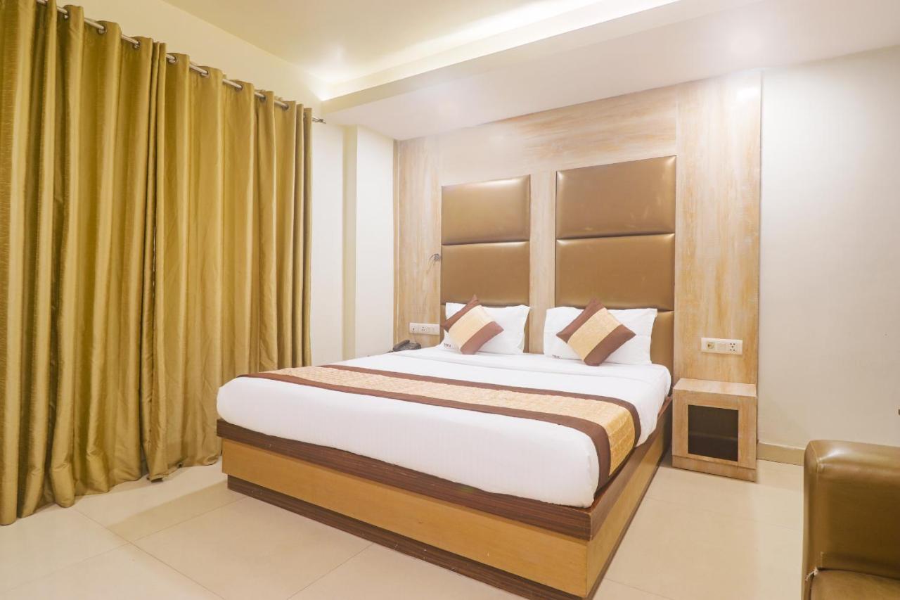Hotel Sizzling Starr 新德里 外观 照片
