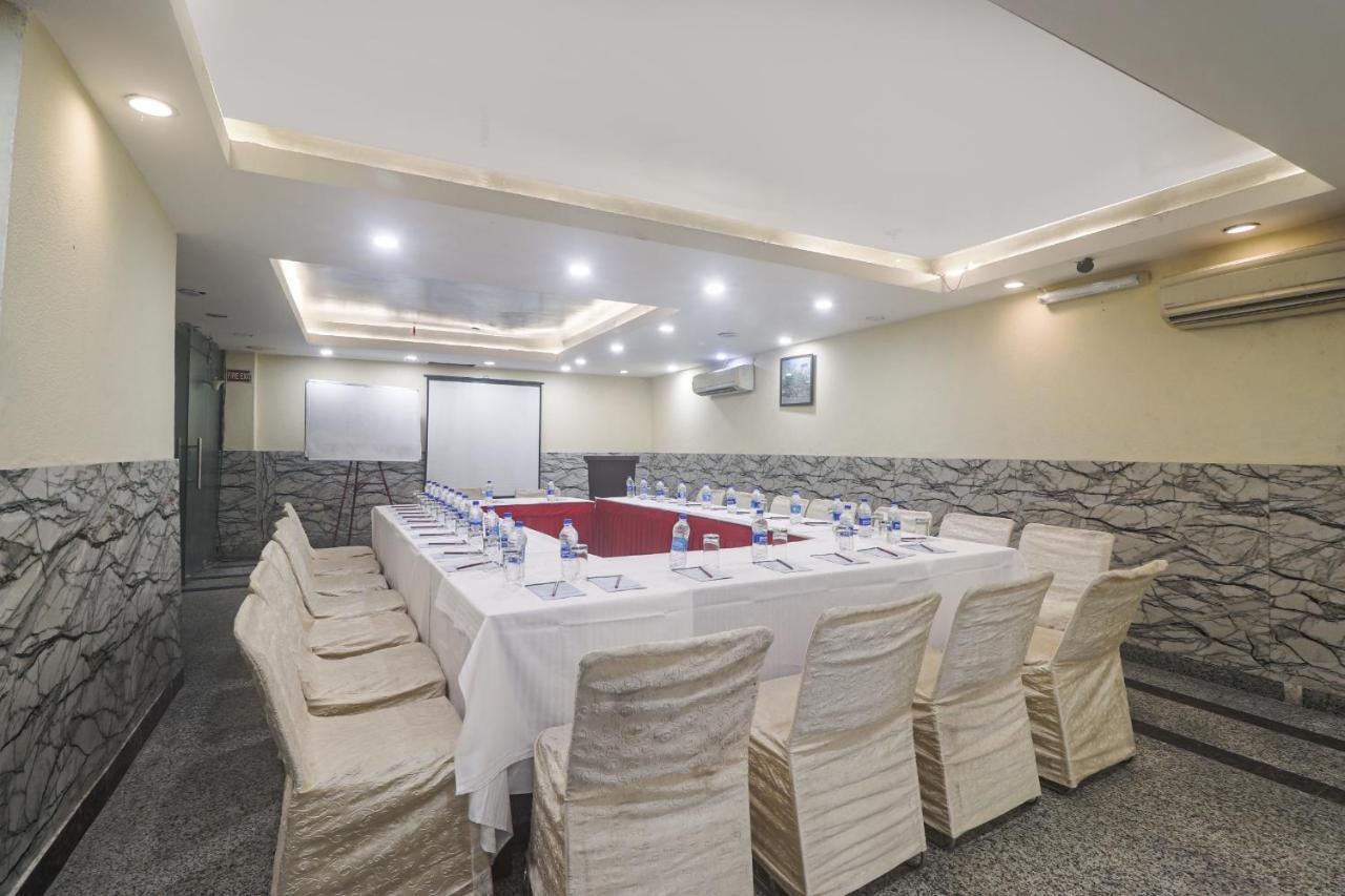 Hotel Sizzling Starr 新德里 外观 照片