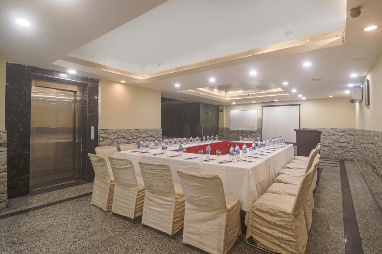 Hotel Sizzling Starr 新德里 外观 照片