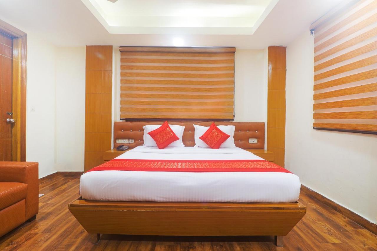 Hotel Sizzling Starr 新德里 外观 照片