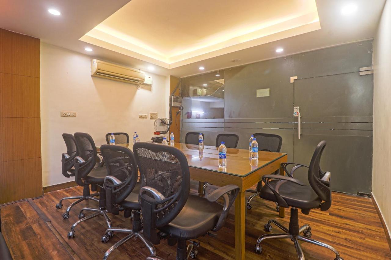 Hotel Sizzling Starr 新德里 外观 照片